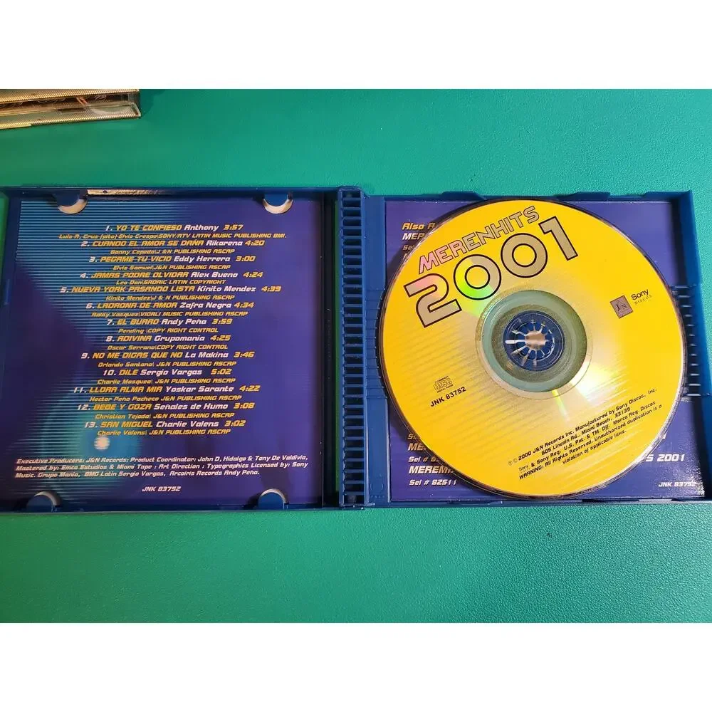 MerenHits 2001 - Latin Music (US Version, CD)